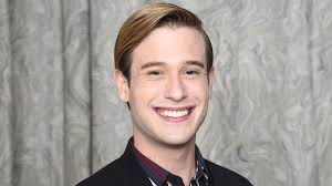 Tyler Henry’s $15 Ghostly Grift: A Hollywood Medium’s Condescending Smackdown for His Ghostly Gang of Dumb Broads